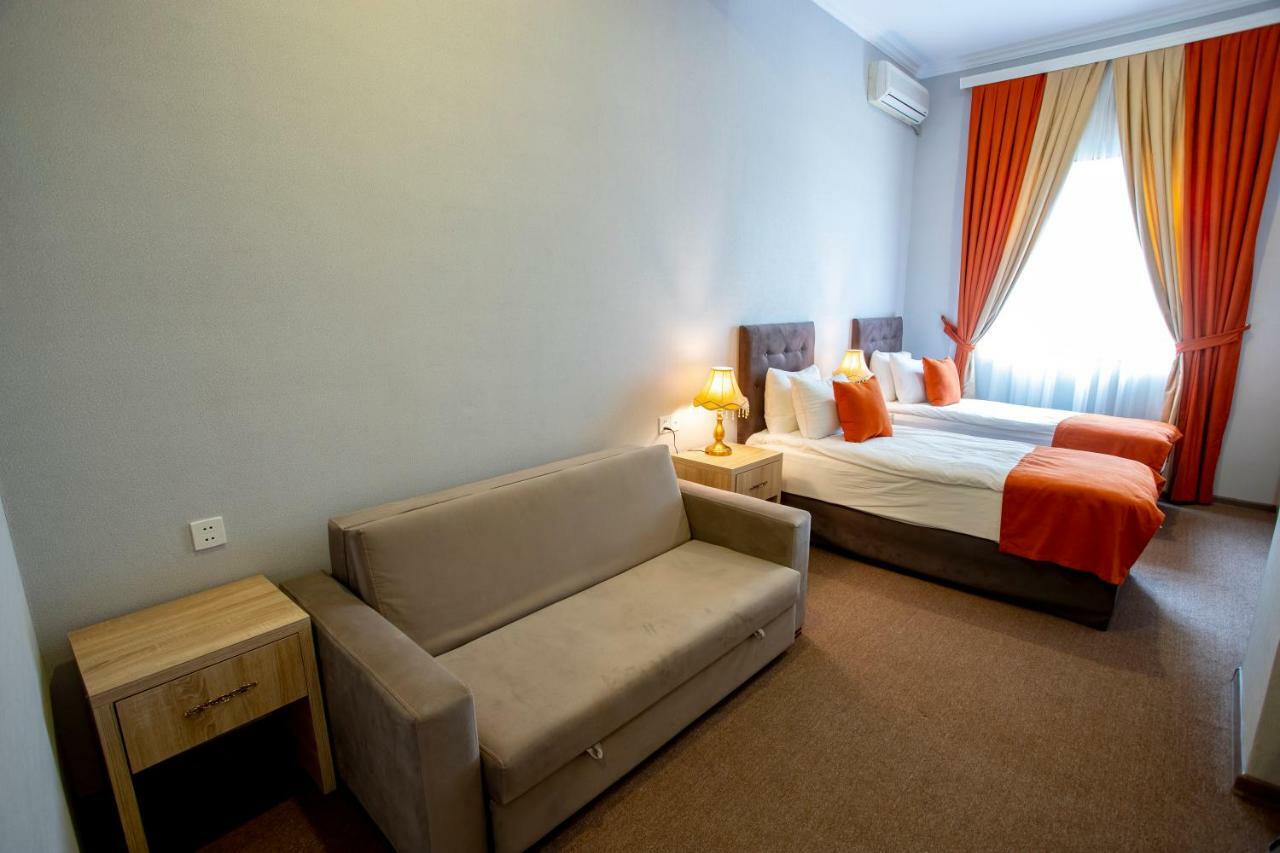 Hotel La Casa Nizami à Baku Extérieur photo